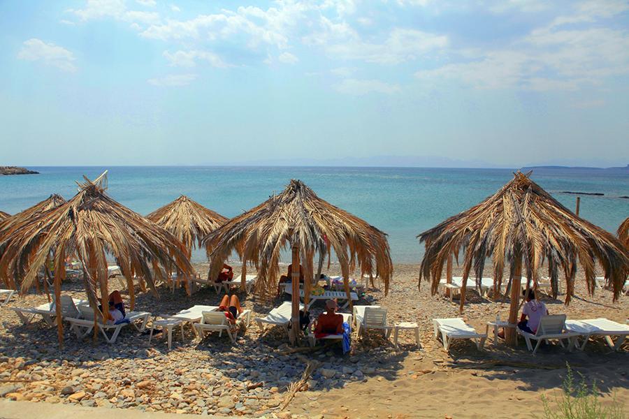 Paralia Demonias Tompras Village מראה חיצוני תמונה