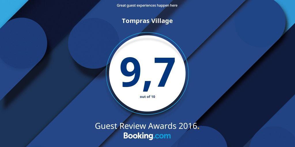 Paralia Demonias Tompras Village מראה חיצוני תמונה